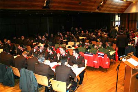 Jahreshauptversammlung 2004