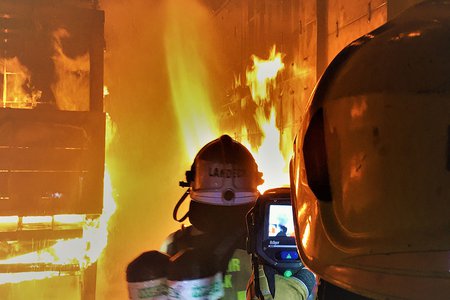 Feuer in Bahn- und Straßentunnel, IFA-Ausbildung in der Schweiz