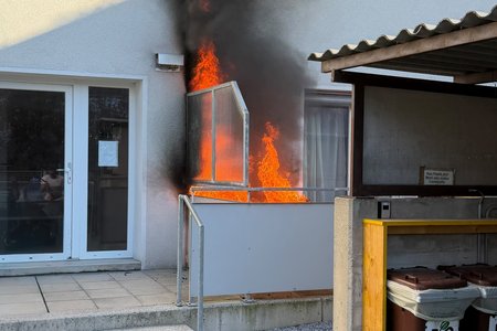 Fassadenbrand in der Landecker Innenstadt – Zivilcourage verhinderte Schlimmeres