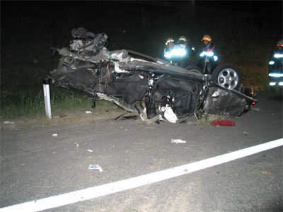 Schwerer Verkehrsunfall auf der A12